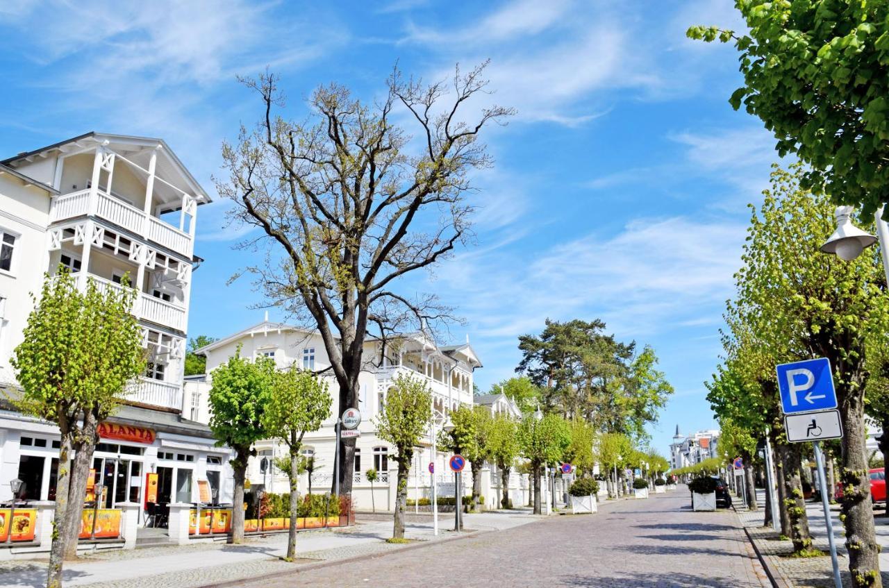 Schoene Ferienwohnungen Mit Kamin Im Ostseebad Sellin Exterior foto